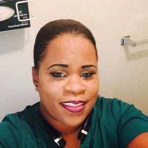 Meet your Posher, Undrea